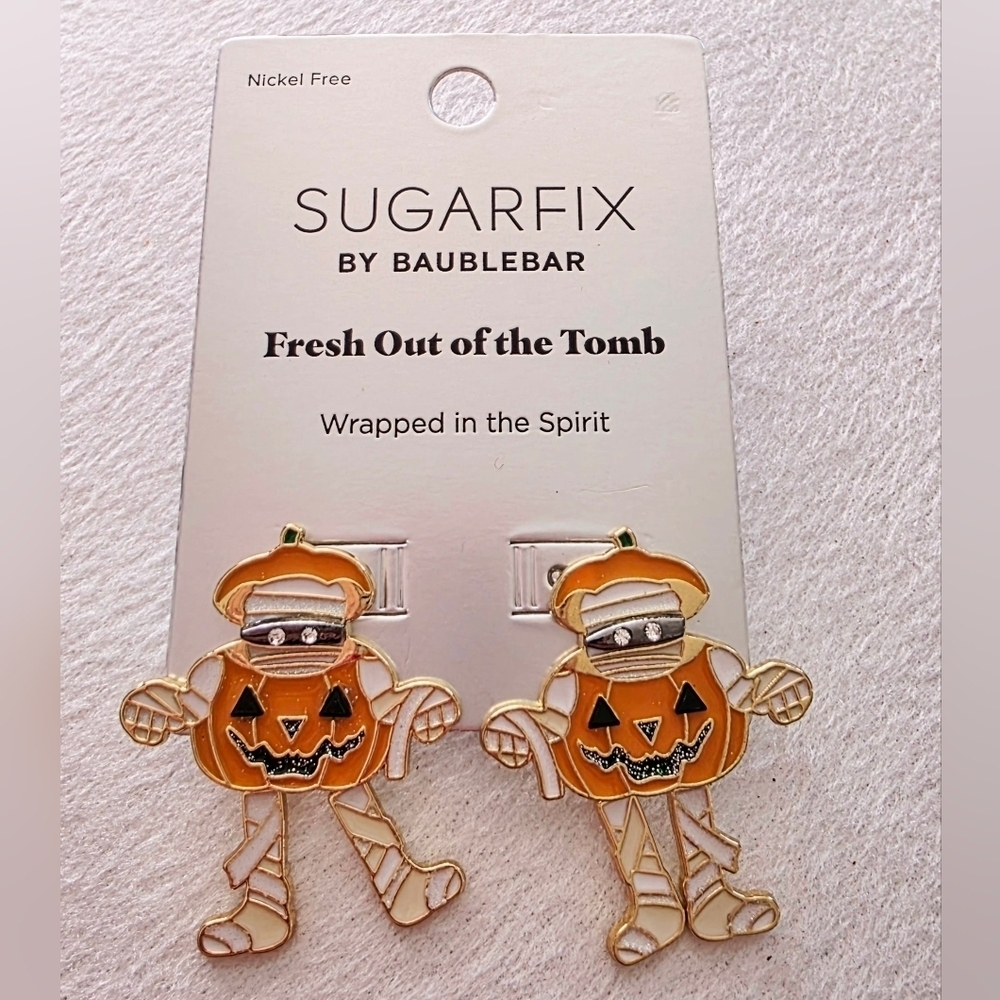 NWT Target exclusive Halloween SUGARFIX BaubleBar Fresh Out of the Tomb Earrings